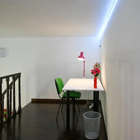 - Eden Garden Flat Apartment *
