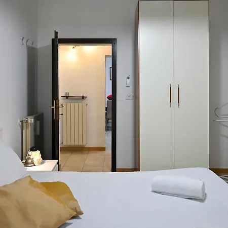 - Eden Garden Flat *