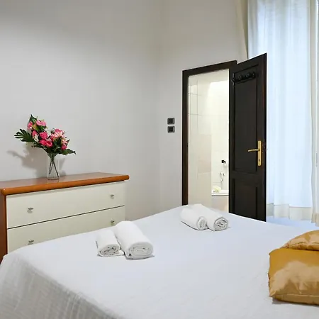 - Eden Garden Flat Pisa