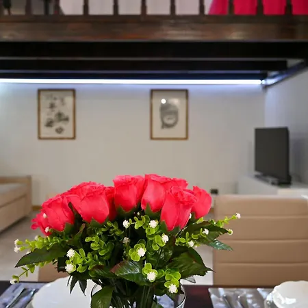 - Eden Garden Flat